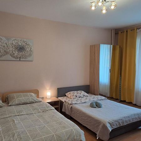 Levskig Studio 10 Min From Sofia Airport And City Centre Buitenkant foto